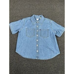 Levi's Denim Shirt Womens Medium Blue‎ Metal Buttons Short Sleeve Western Rodeo